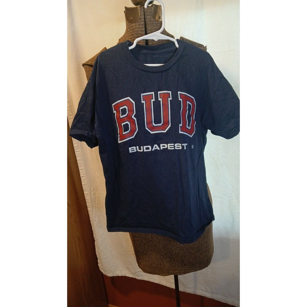 Budapest Hungary BUD Graphic T-Shirt Navy Collegiate Varsity Souvenir Kids M